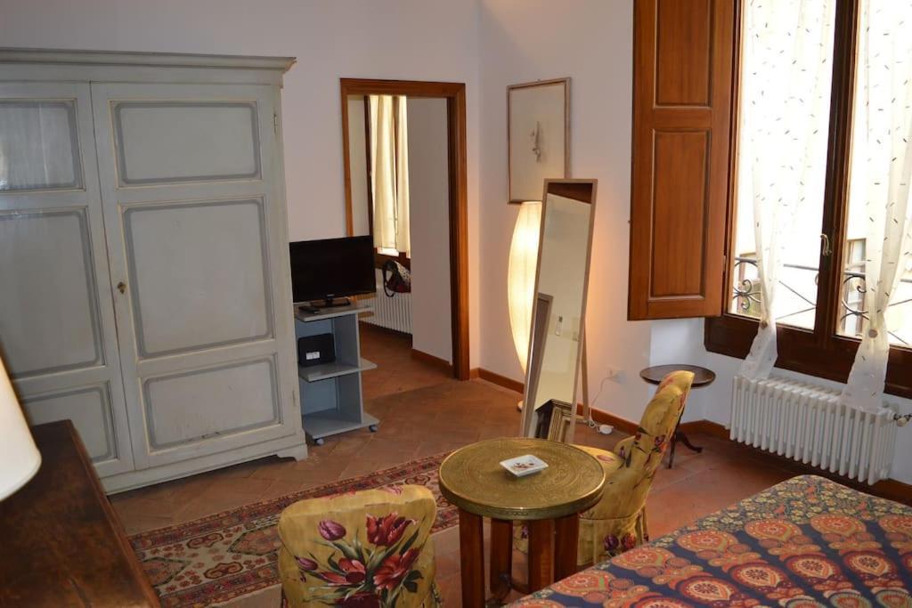 The Secret Garden Apartment Флоренция Екстериор снимка